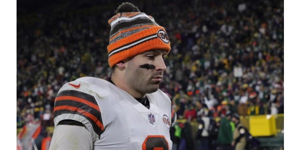 Match de bienvenue des Cleveland Browns pour quatre rôles de quart-arrière Match de bienvenue des Cleveland Browns pour quatre rôles de quart-arrière